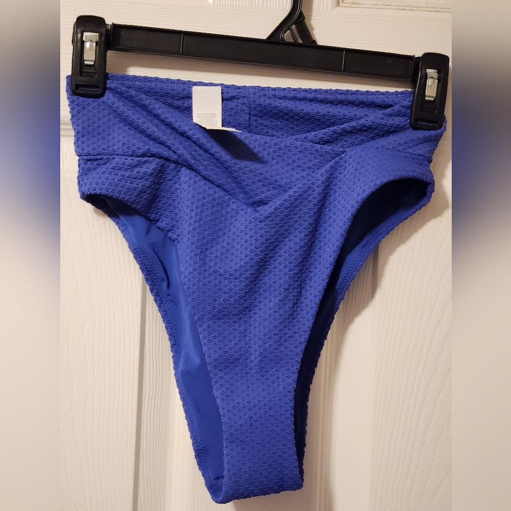 AERIE SWIMWEAR SZ S, NWT
